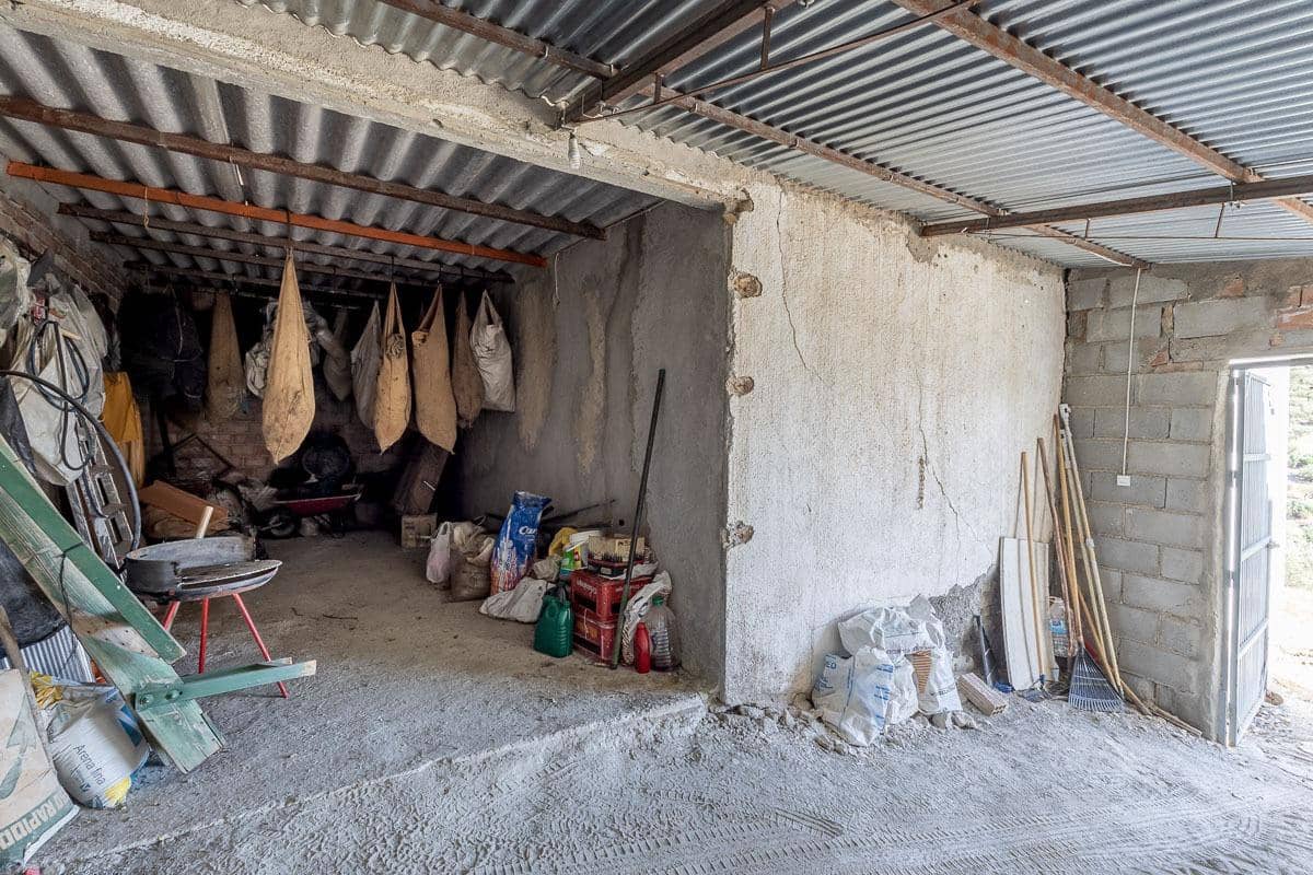 2 soveværelse Finca/Landehus til salg i Montefrio med garage - € 165.000 (Ref: 9317746)