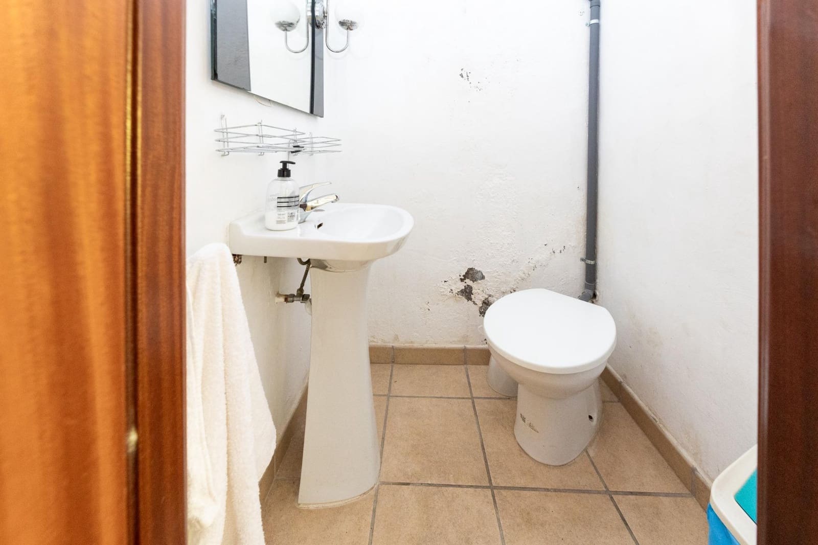 4 soveværelse Villa til salg i Dilar med swimmingpool garage - € 349.900 (Ref: 9349145)