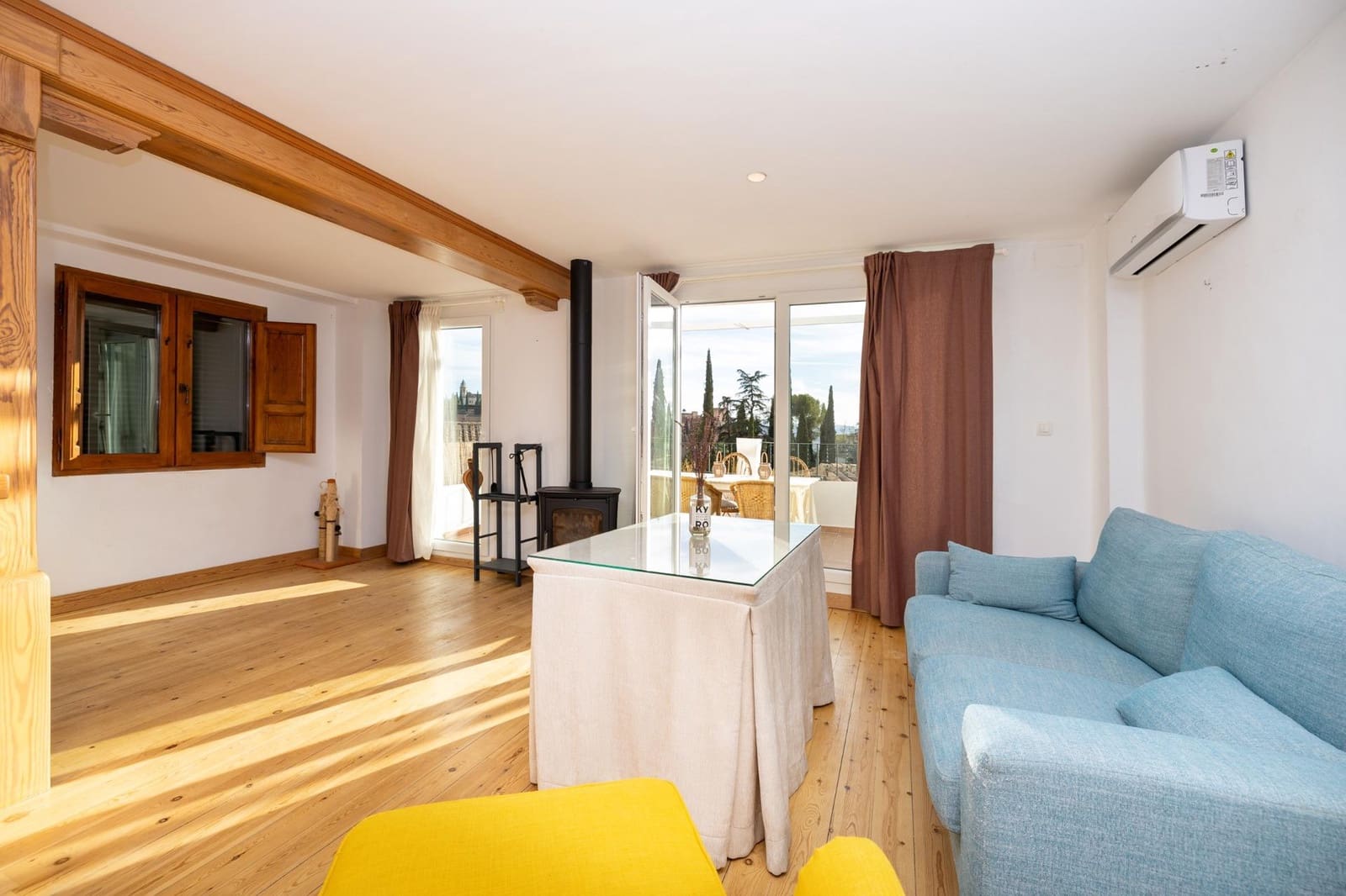 2 slaapkamer Rijtjeshuis te koop in Granada stad - € 480.000 (Ref: 9349146)