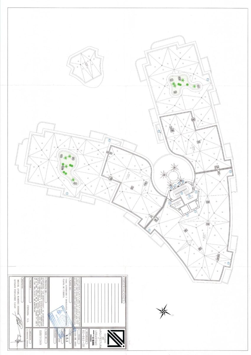 Ubebygd land til salgs i La Herradura - € 1 290 000 (Ref: 9349149)