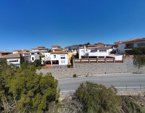 Ubebygd land til salgs i La Herradura, Almuñécar - € 1 290 000 (Ref: 9349149)