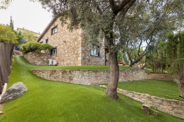 3 soveværelse Villa til salg i Dúdar - € 369.000 (Ref: 9353246)