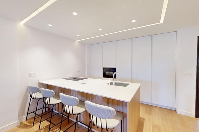 5 quarto Moradia em Banda para venda em Sierra Nevada, Monachil - 630 000 € (Ref: 9371875)