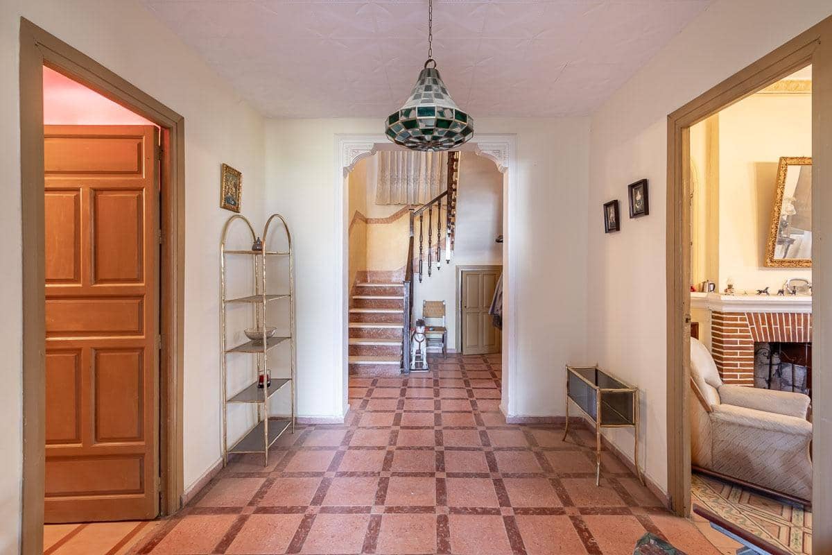 6 bedroom Finca/Country House for sale in Monachil with pool garage - € 500,000 (Ref: 9375041)