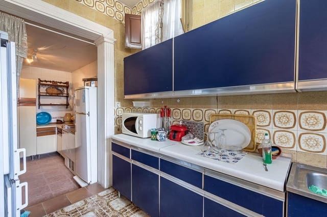 6 soveværelse Finca/Landehus til salg i Monachil med swimmingpool garage - € 500.000 (Ref: 9375041)