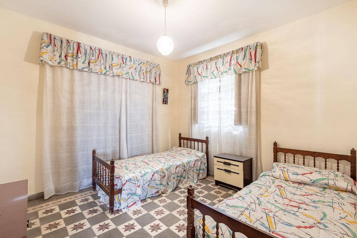 6 bedroom Finca/Country House for sale in Monachil with pool garage - € 500,000 (Ref: 9375041)