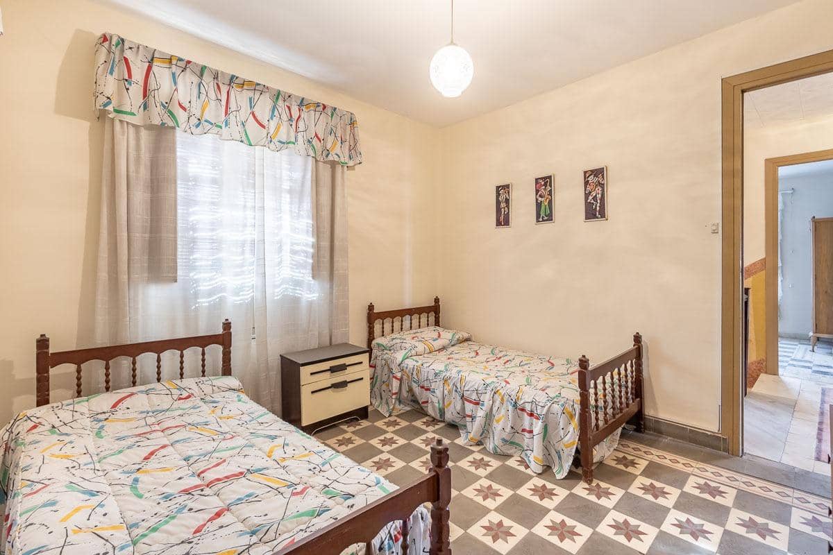 6 bedroom Finca/Country House for sale in Monachil with pool garage - € 500,000 (Ref: 9375041)