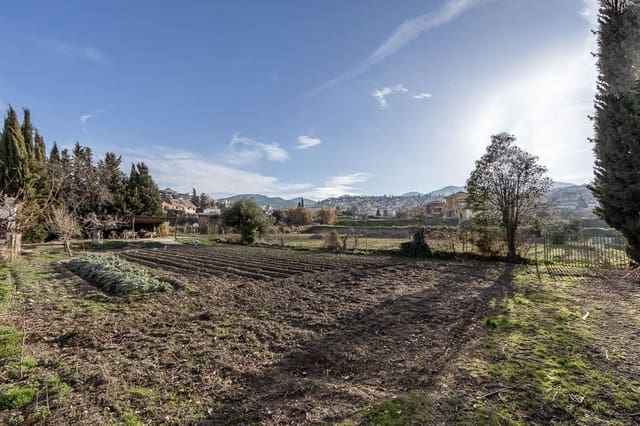 6 soveværelse Finca/Landehus til salg i Monachil med swimmingpool garage - € 500.000 (Ref: 9375041)