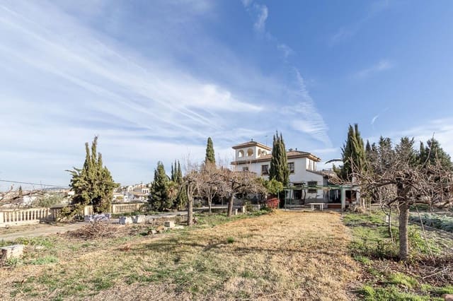 6 soveværelse Finca/Landehus til salg i Monachil med swimmingpool garage - € 500.000 (Ref: 9375041)