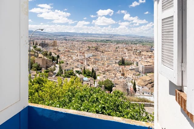 3 bedroom Villa for sale in Granada city - € 372,000 (Ref: 9382471)