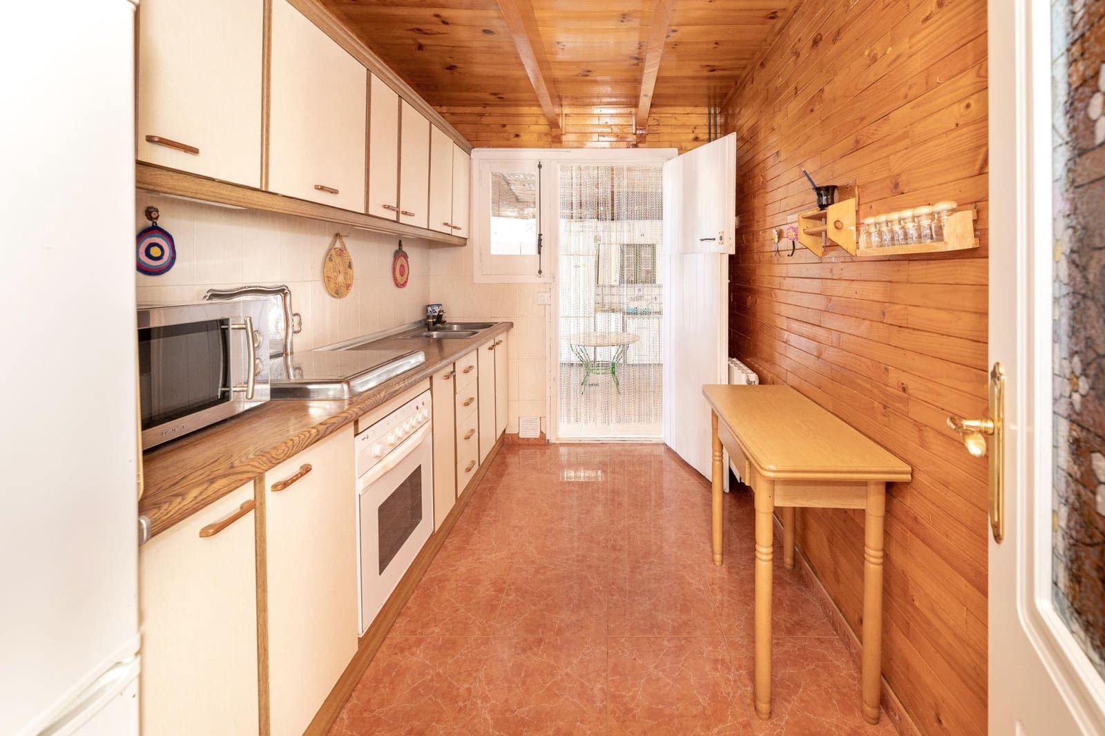 5 bedroom Villa for sale in Albolote with pool garage - € 315,000 (Ref: 9385225)