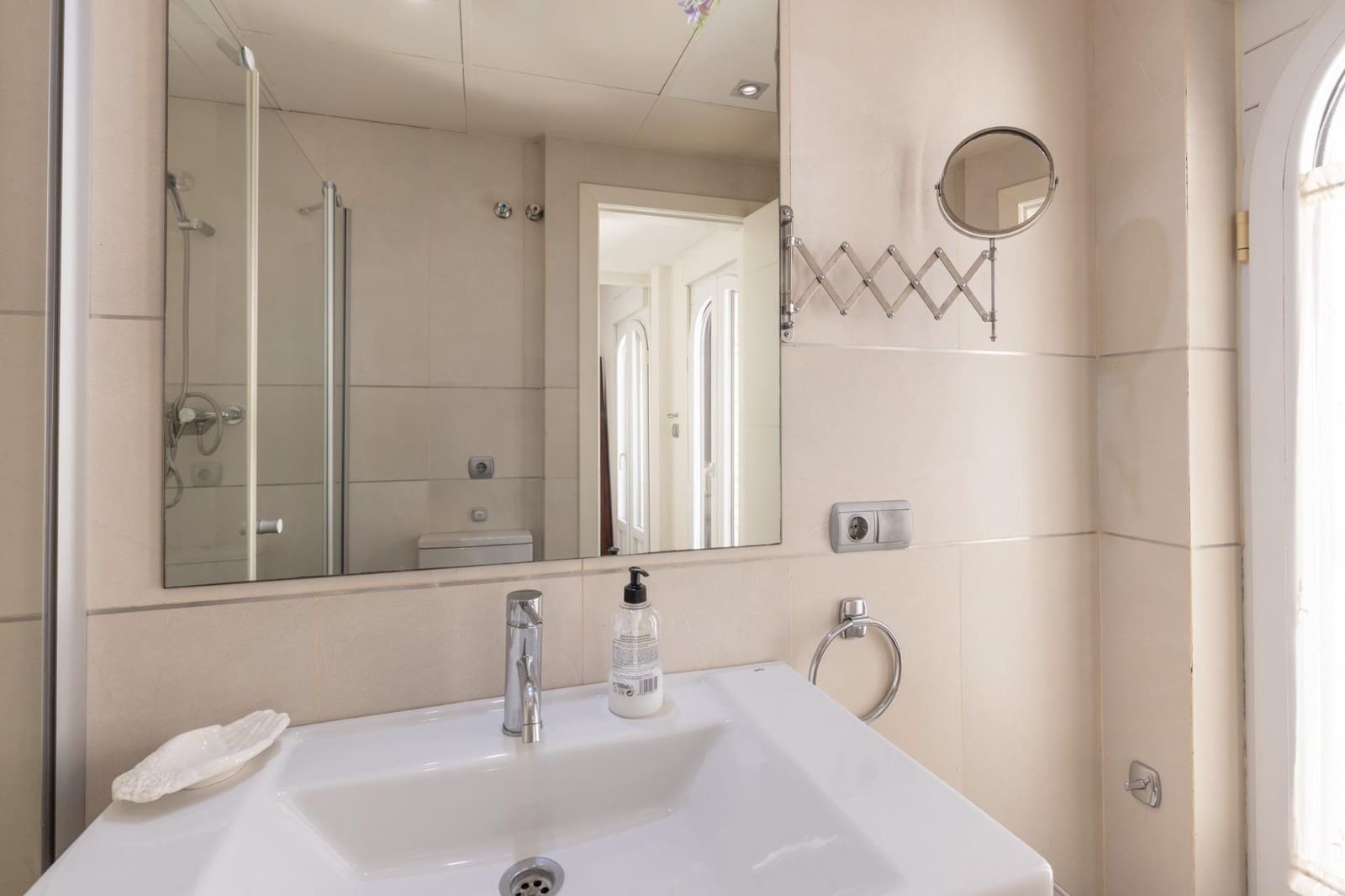 4 soverom Villa til salgs i Granada by med garasje - € 820 000 (Ref: 9385228)