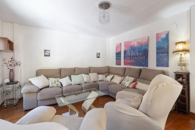 Chalet de 4 habitaciones en Granada ciudad en venta con garaje - 820.000 € (Ref: 9385228)