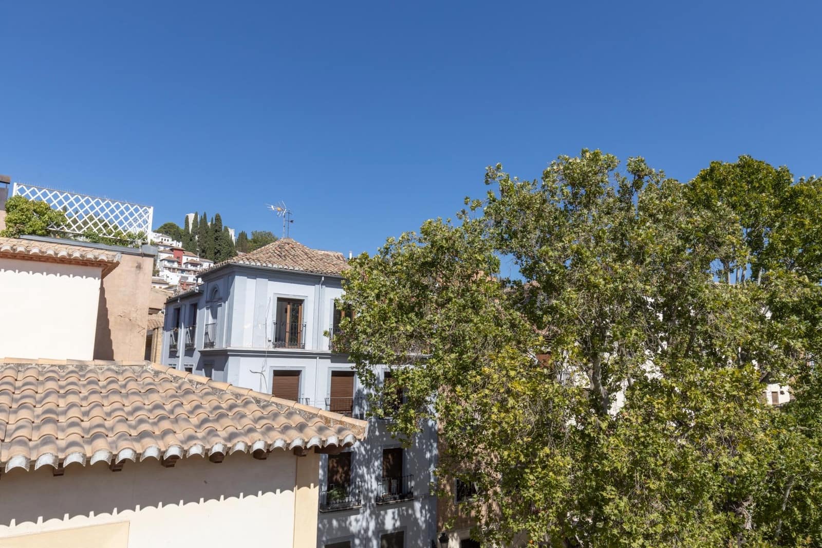 Chalet de 4 habitaciones en Granada ciudad en venta con garaje - 820.000 € (Ref: 9385228)