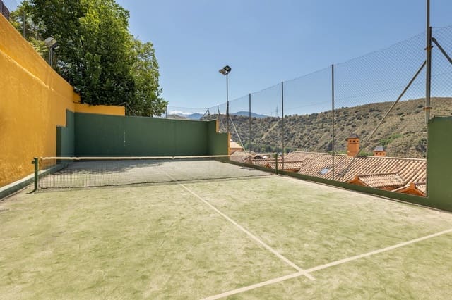 2 bedroom Apartment for sale in Carretera de la Sierra, Granada city with pool garage - € 295,000 (Ref: 9385233)