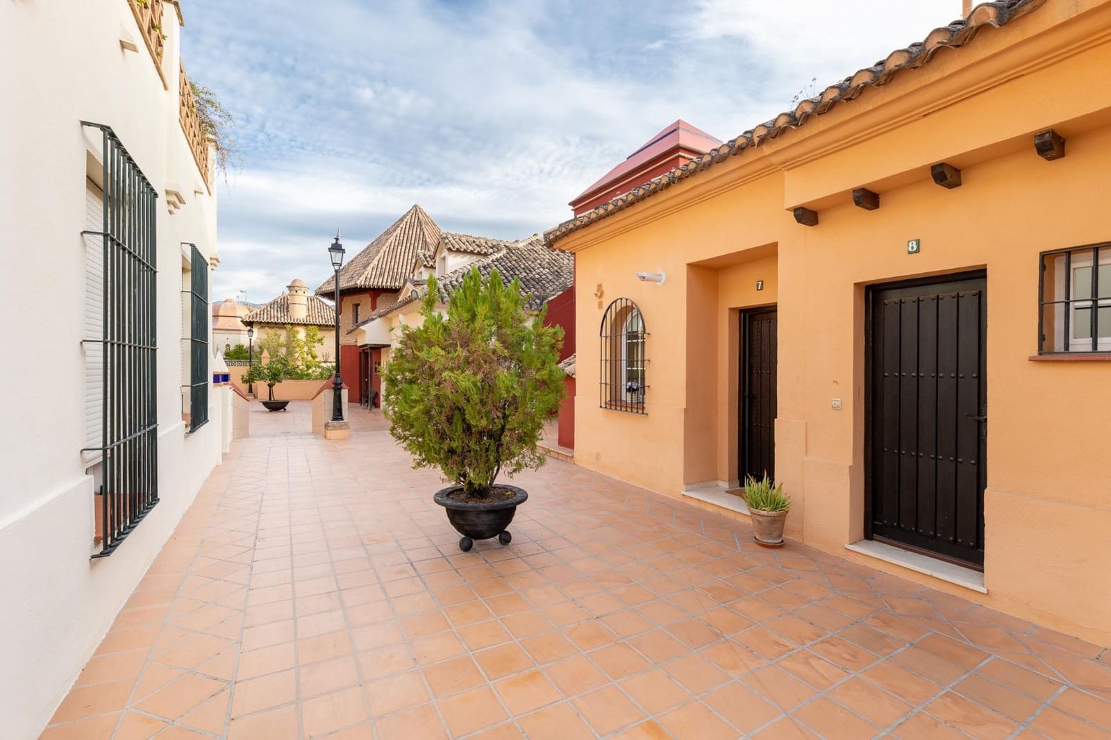 2 makuuhuone Huoneisto myytävänä paikassa Granada kaupunki mukana uima-altaan 
autotalli - 295 000 € (Ref: 9385233)