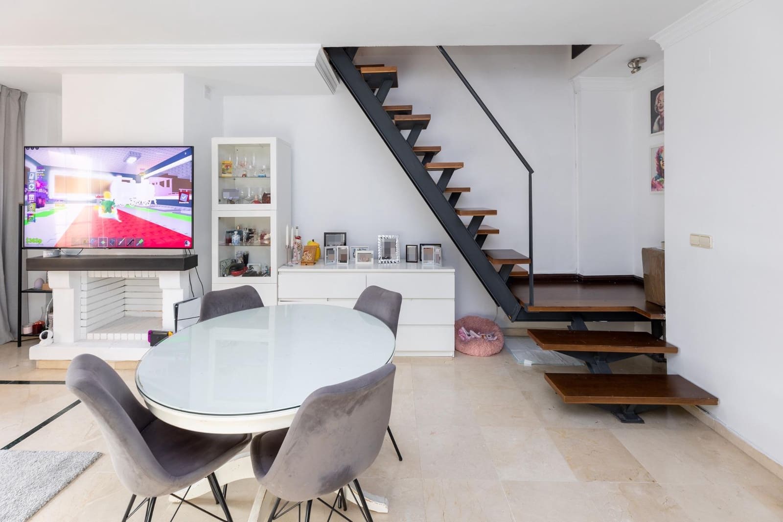 2 makuuhuone Huoneisto myytävänä paikassa Granada kaupunki mukana uima-altaan 
autotalli - 295 000 € (Ref: 9385233)