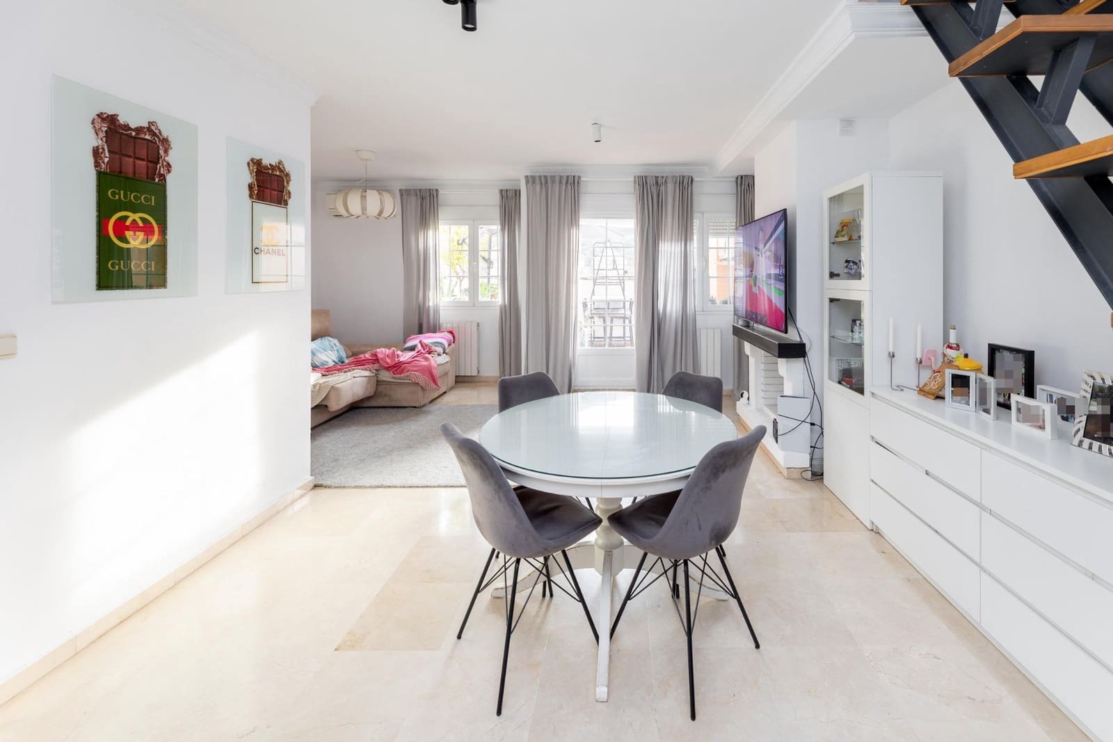 2 makuuhuone Huoneisto myytävänä paikassa Granada kaupunki mukana uima-altaan 
autotalli - 295 000 € (Ref: 9385233)