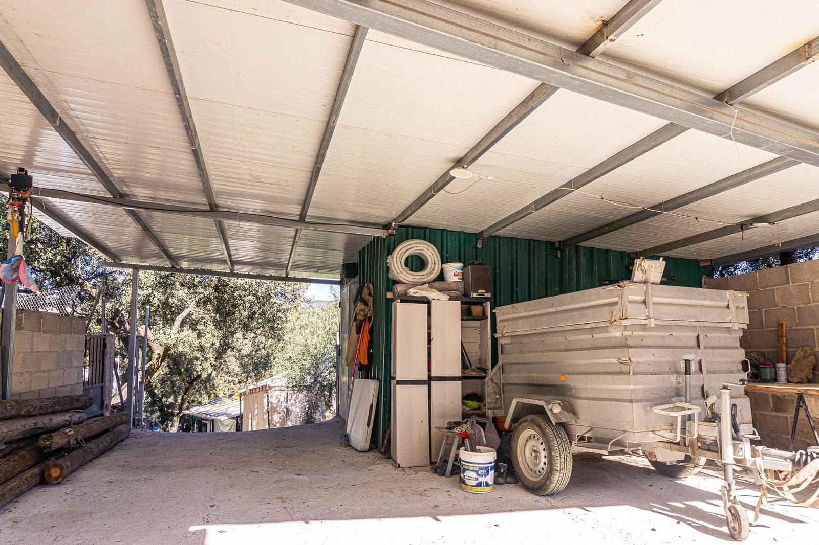 4 slaapkamer Finca/Landhuis te koop in Castillo de Locubin met zwembad - € 200.000 (Ref: 9393274)