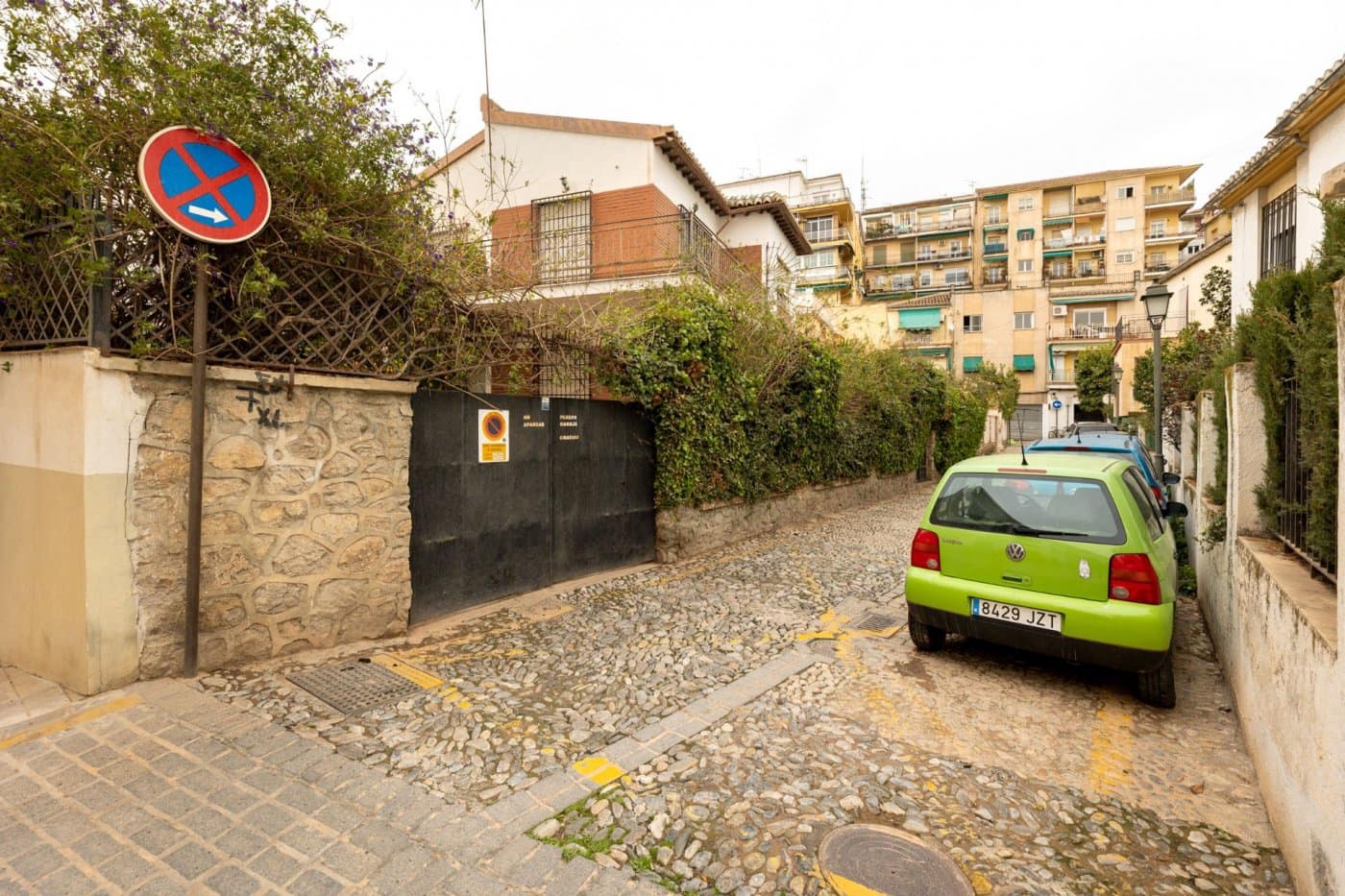 4 soverom Villa til salgs i Granada by med svømmebasseng garasje - € 790 000 (Ref: 9403021)