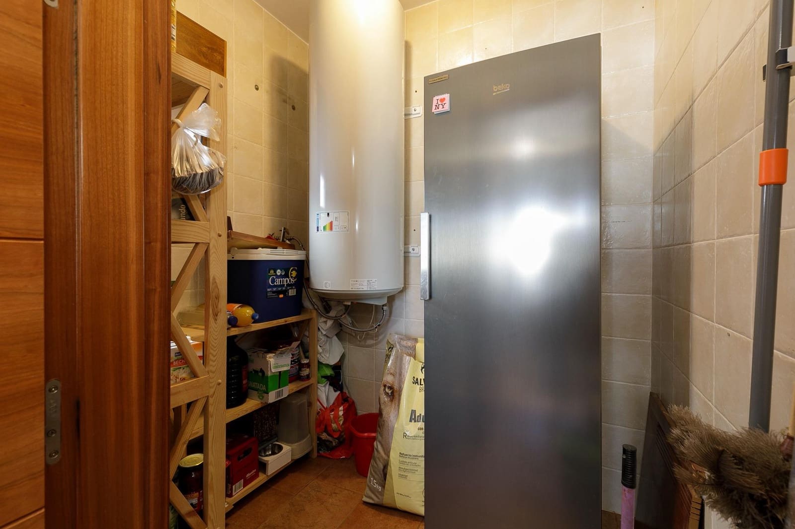 4 soverom Villa til salgs i Huetor Santillan med svømmebasseng garasje - € 330 000 (Ref: 9406320)