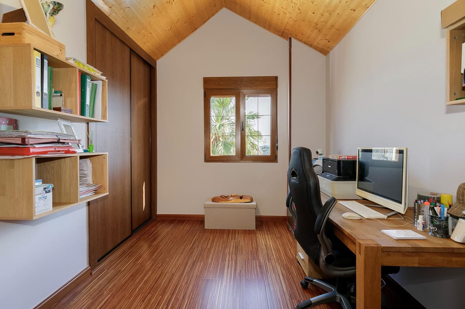 4 soverom Villa til salgs i Huetor Santillan med svømmebasseng garasje - € 330 000 (Ref: 9406320)