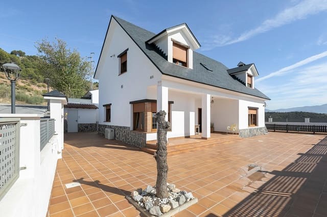 4 soverom Villa til salgs i Huétor Santillán med svømmebasseng garasje - € 330 000 (Ref: 9406320)