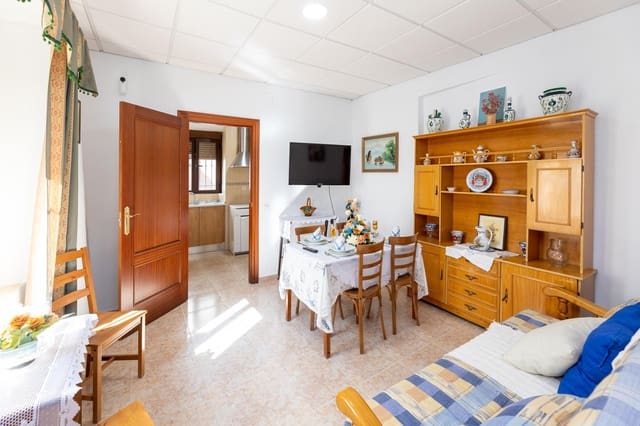 5 soveværelse Villa til salg i Alhama de Granada med garage - € 124.000 (Ref: 9441383)