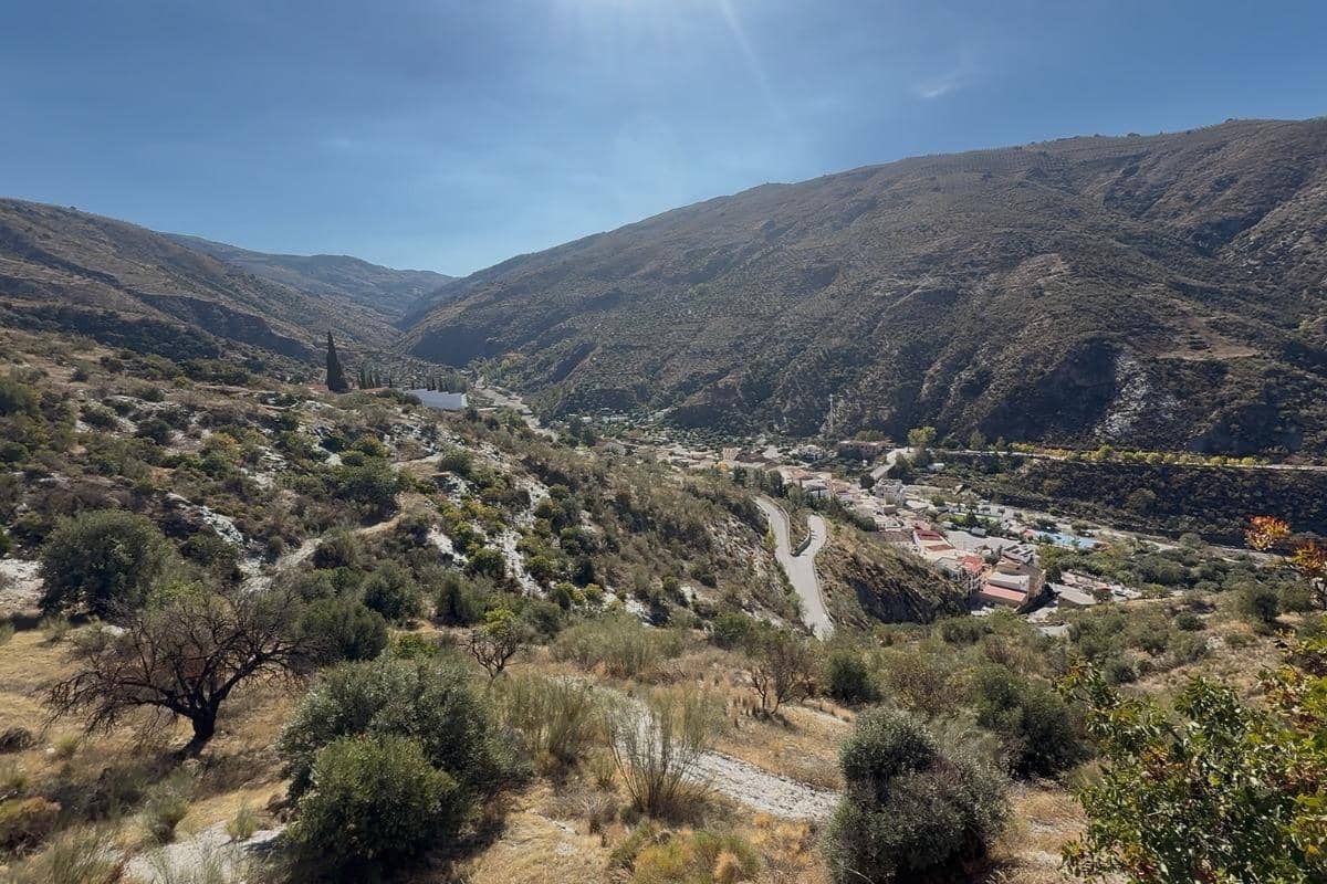 Ubebygd land til salgs i Torvizcon - € 80 000 (Ref: 9441384)