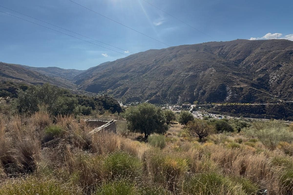 Ubebygd land til salgs i Torvizcon - € 80 000 (Ref: 9441384)