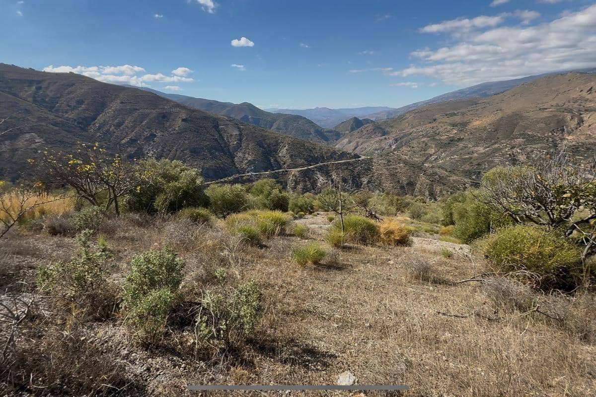 Ubebygd land til salgs i Torvizcon - € 80 000 (Ref: 9441384)