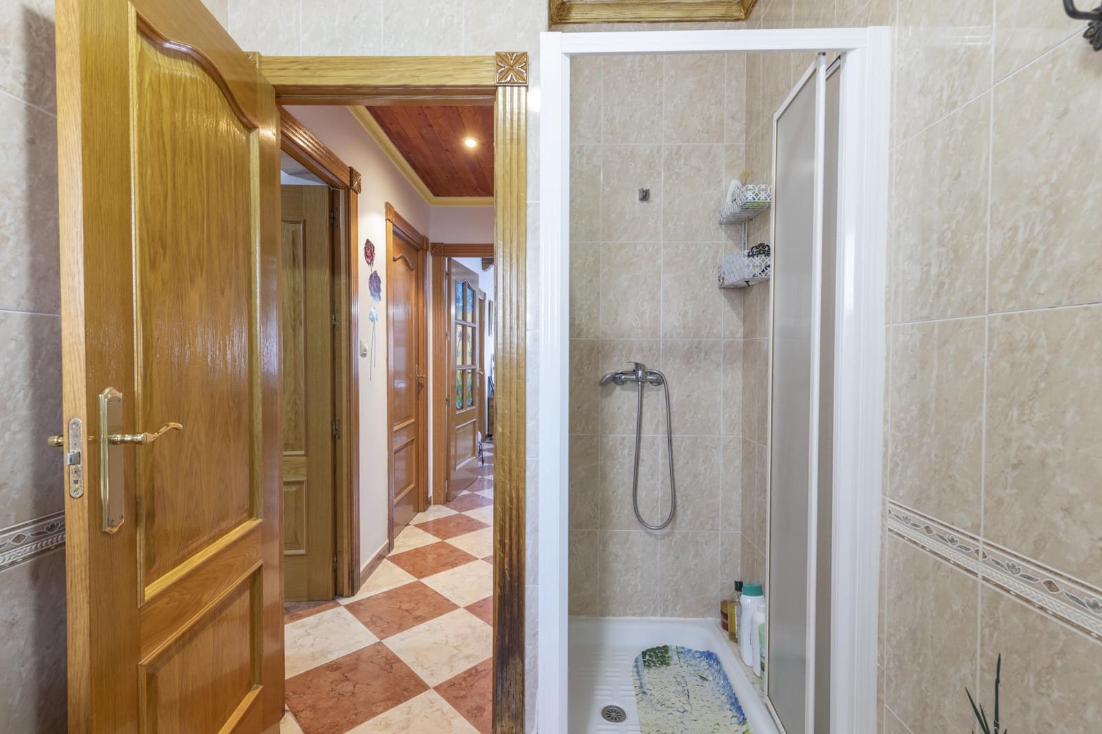 5 quarto Quinta/Casa Rural para venda em Huetor Tajar com garagem - 240 000 € (Ref: 9451008)