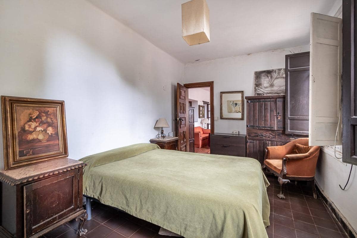 6 Zimmer Villa zu verkaufen in Granada Stadt mit Pool - 2.100.000 € (Ref: 9470932)