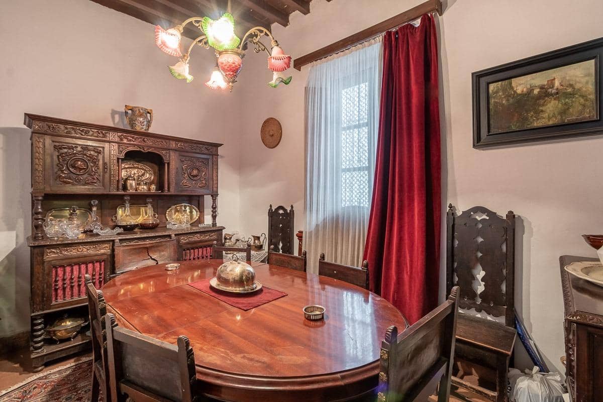 6 Zimmer Villa zu verkaufen in Granada Stadt mit Pool - 2.100.000 € (Ref: 9470932)