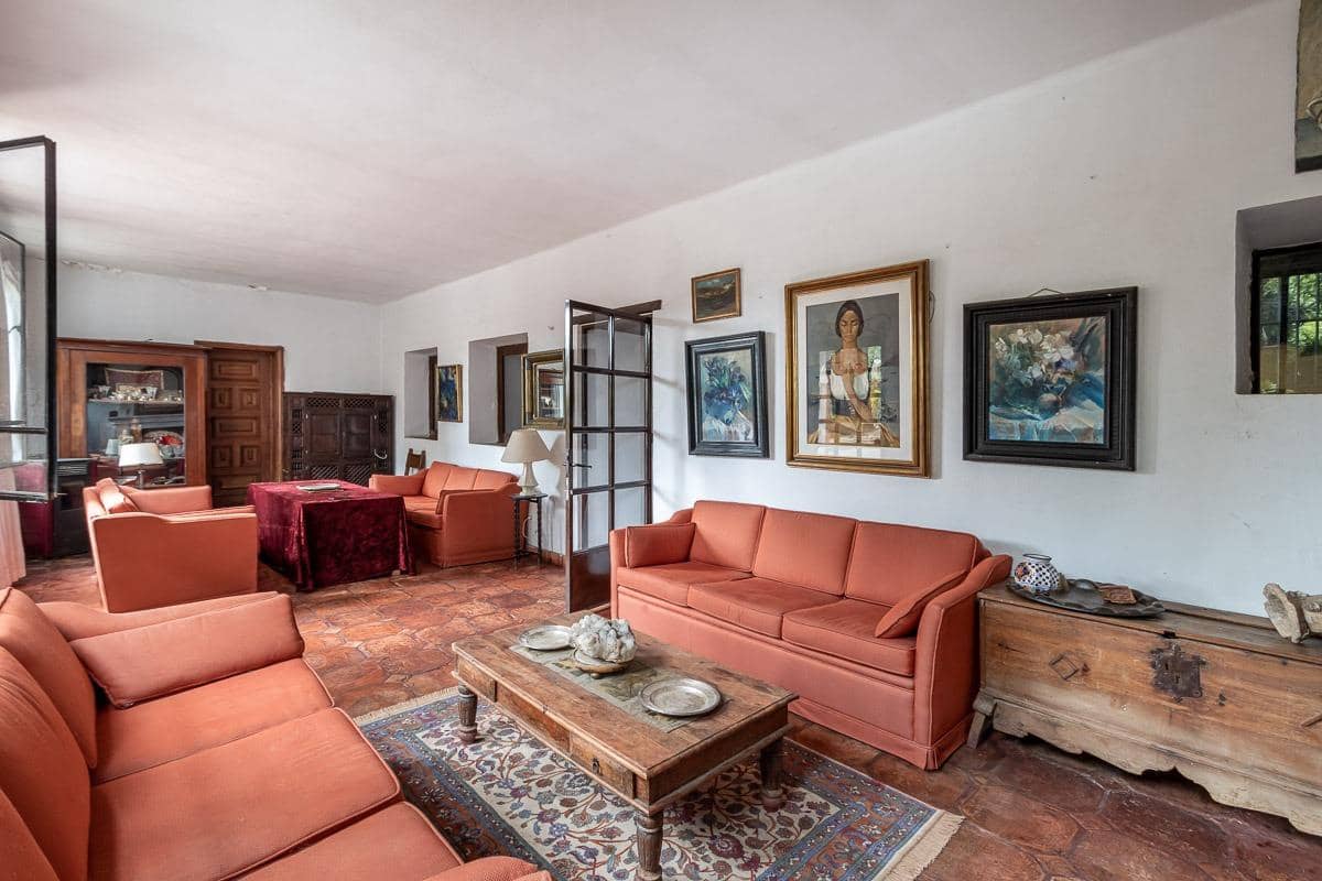 6 Zimmer Villa zu verkaufen in Granada Stadt mit Pool - 2.100.000 € (Ref: 9470932)