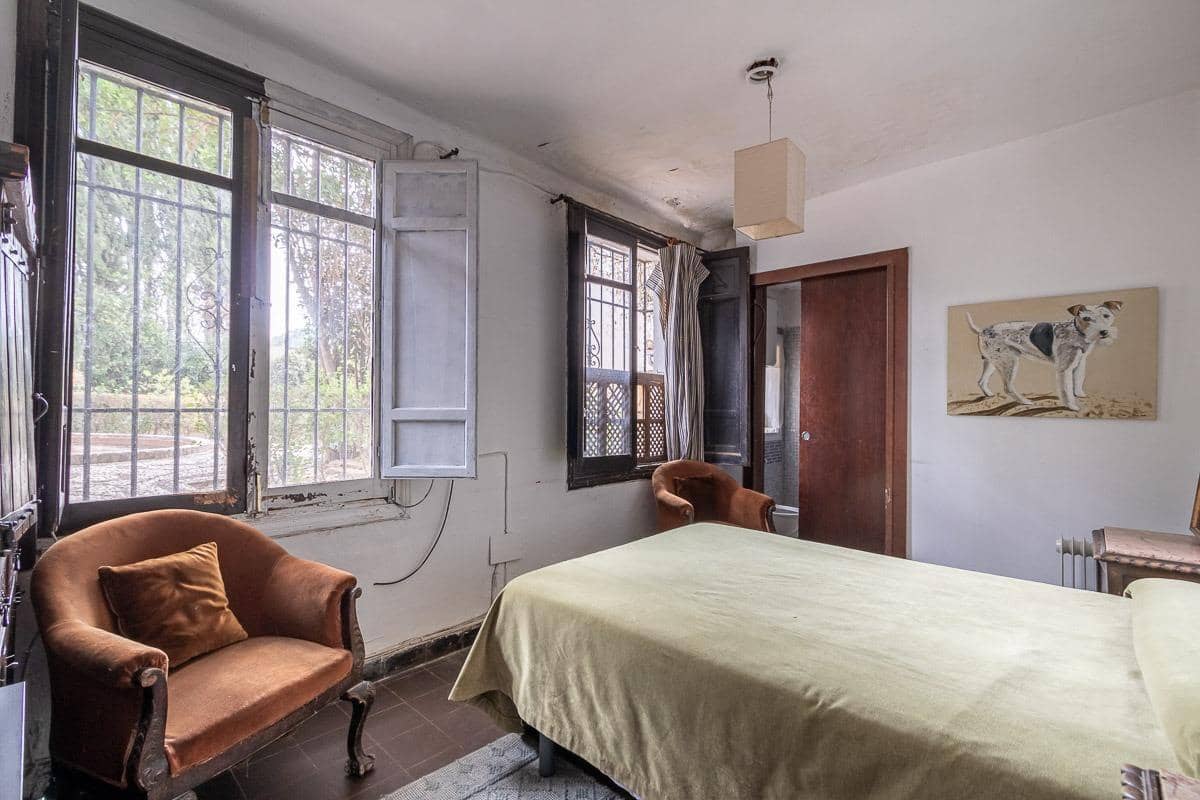 6 Zimmer Villa zu verkaufen in Granada Stadt mit Pool - 2.100.000 € (Ref: 9470932)