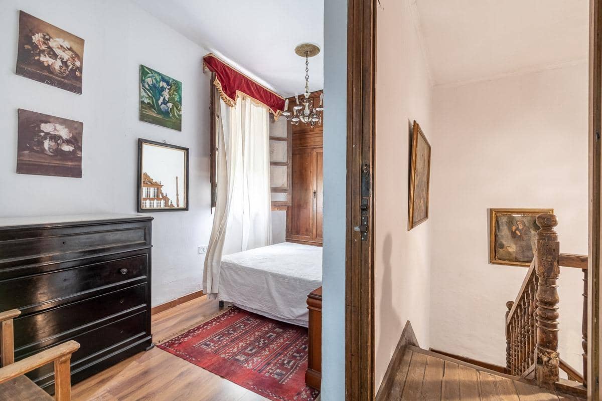 6 Zimmer Villa zu verkaufen in Granada Stadt mit Pool - 2.100.000 € (Ref: 9470932)
