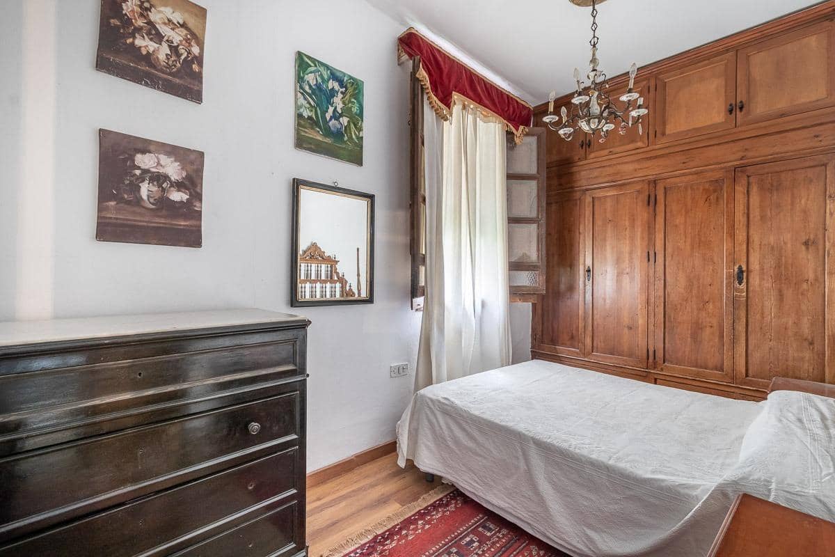 6 Zimmer Villa zu verkaufen in Granada Stadt mit Pool - 2.100.000 € (Ref: 9470932)