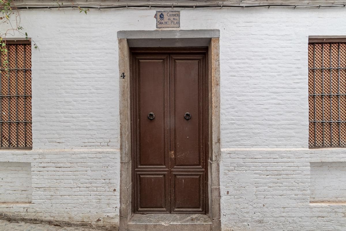 6 Zimmer Villa zu verkaufen in Granada Stadt mit Pool - 2.100.000 € (Ref: 9470932)