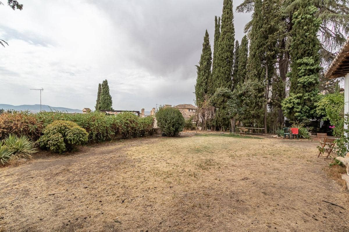 6 Zimmer Villa zu verkaufen in Granada Stadt mit Pool - 2.100.000 € (Ref: 9470932)