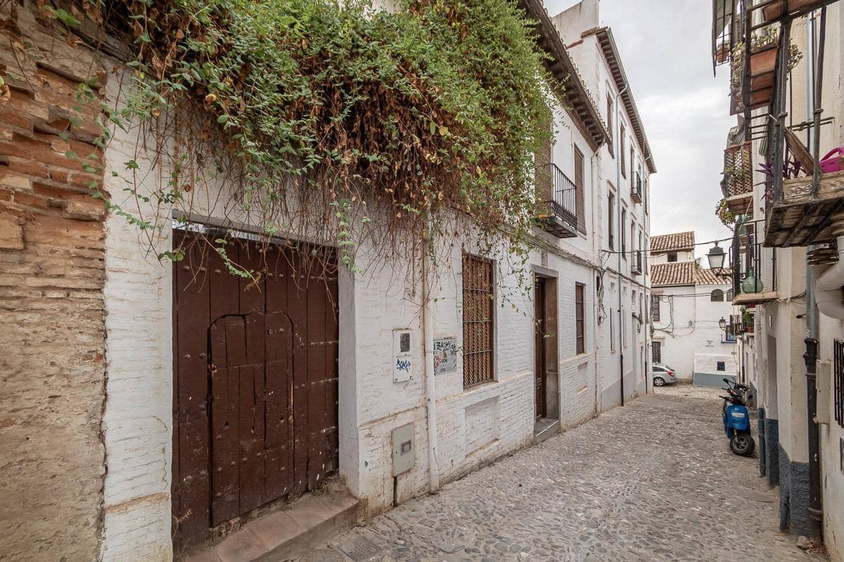 6 Zimmer Villa zu verkaufen in Granada Stadt mit Pool - 2.100.000 € (Ref: 9470932)