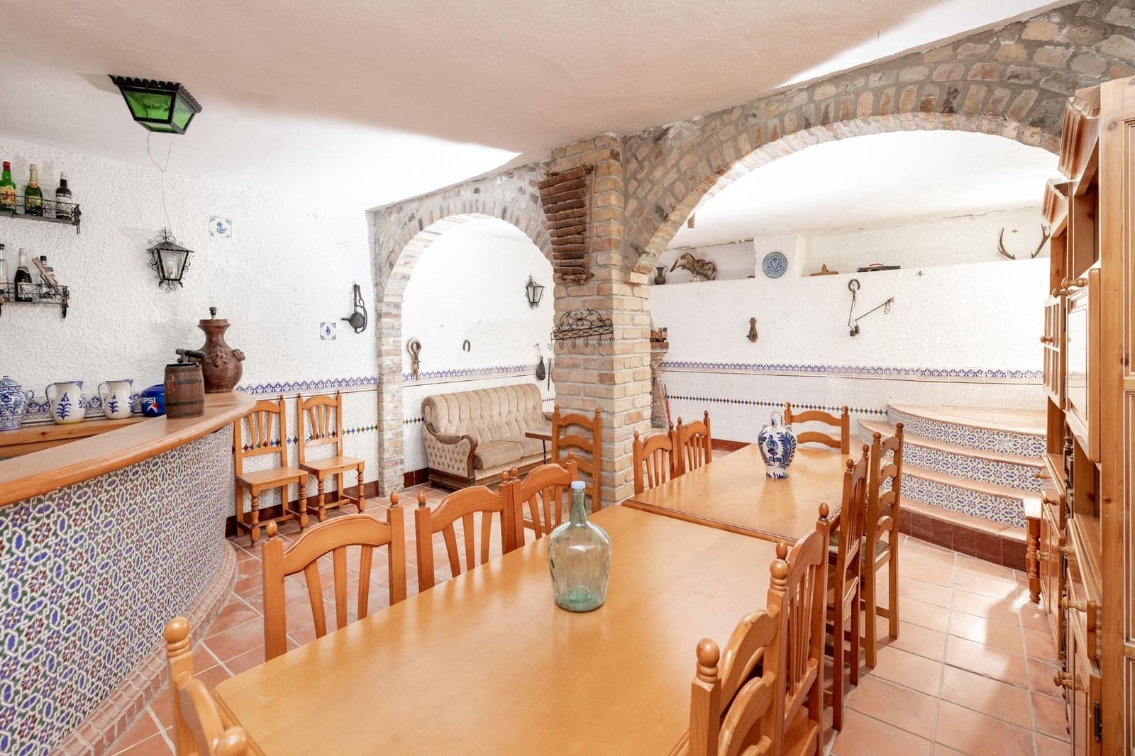 5 bedroom Villa for sale in Albolote with pool garage - € 315,000 (Ref: 9494408)