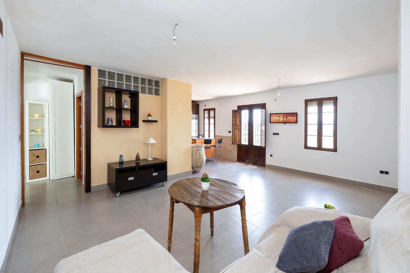 2 bedroom Villa for sale in Granada city - € 379,000 (Ref: 9498923)