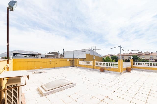 3 quarto Moradia para venda em Granada cidade - 95 000 € (Ref: 9504328)