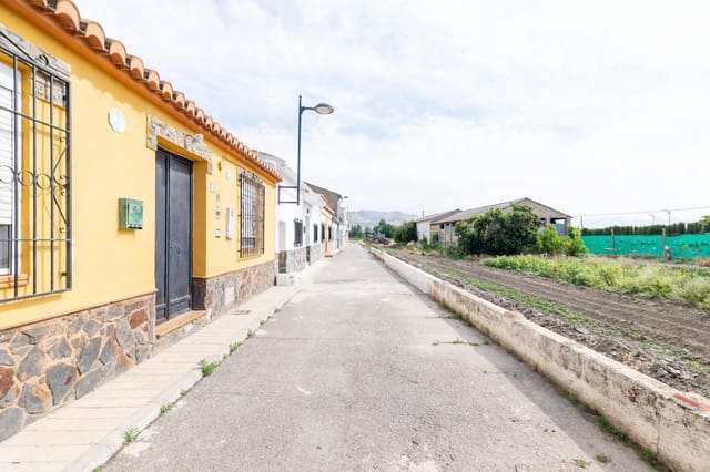 3 quarto Moradia para venda em Granada cidade - 95 000 € (Ref: 9504328)