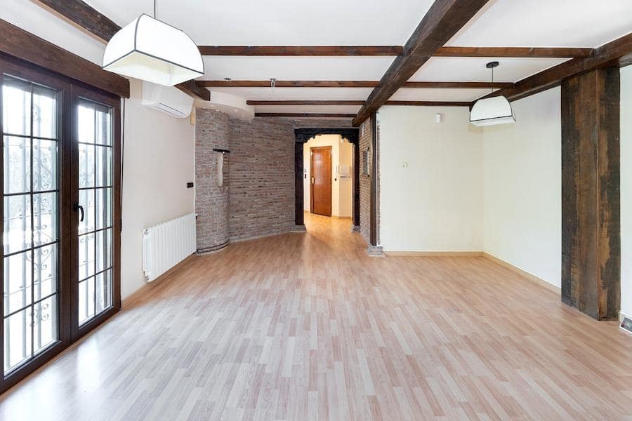 5 soverom Villa til salgs i Albolote med svømmebasseng garasje - € 350 000 (Ref: 9513450)