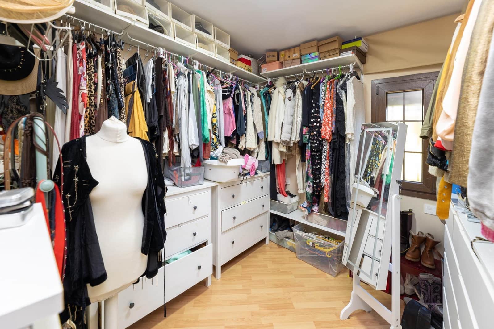 5 soverom Villa til salgs i Albolote med svømmebasseng garasje - € 350 000 (Ref: 9513450)