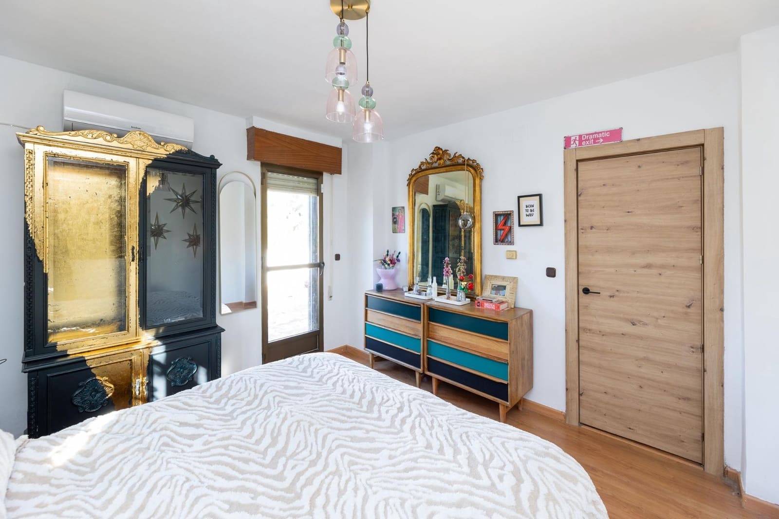 5 soverom Villa til salgs i Albolote med svømmebasseng garasje - € 350 000 (Ref: 9513450)