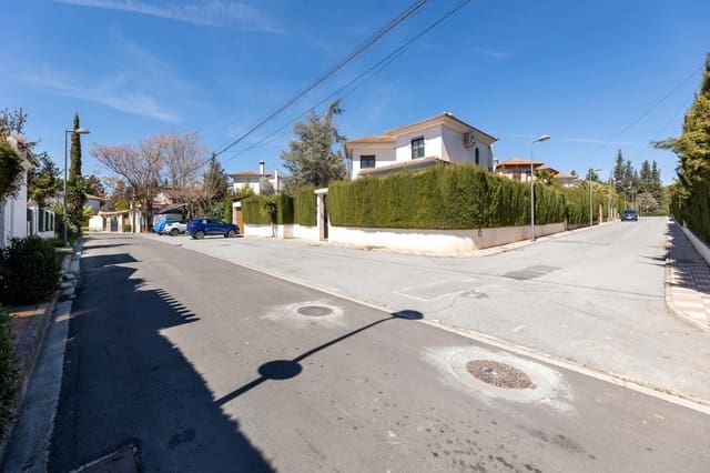 5 soverom Villa til salgs i Albolote med svømmebasseng garasje - € 350 000 (Ref: 9513450)