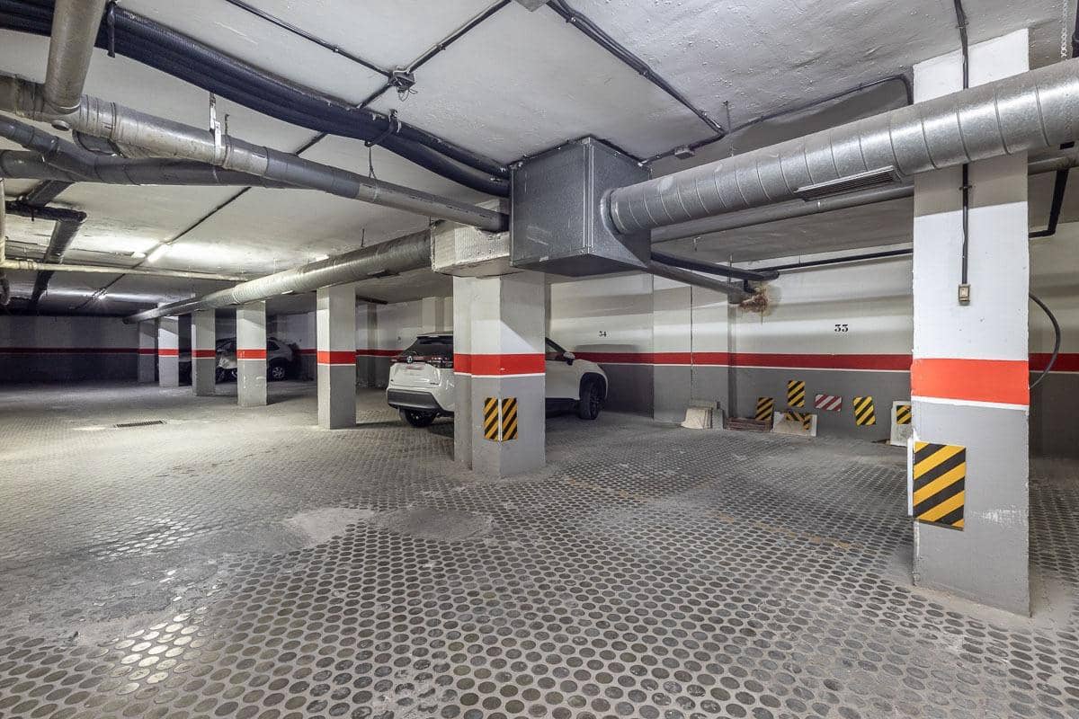 3 soveværelse Lejlighed til salg i Granada by med garage - € 585.000 (Ref: 9533605)